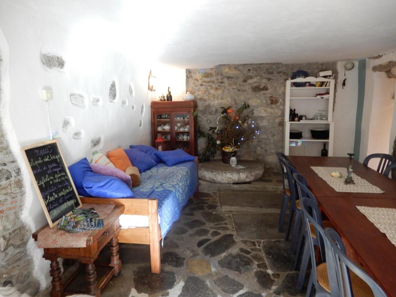 הוילה פוסדינובו Il Borgo Della Colomba מראה חיצוני תמונה